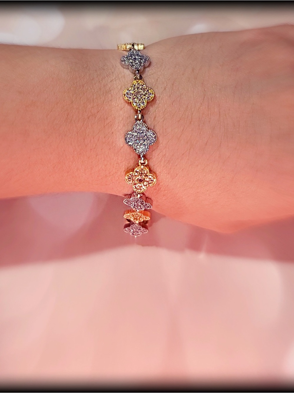 🤍 New Two-Tone Gold and Silver Clover Bracelet and Ring Set💎 - Picture 2 of 5